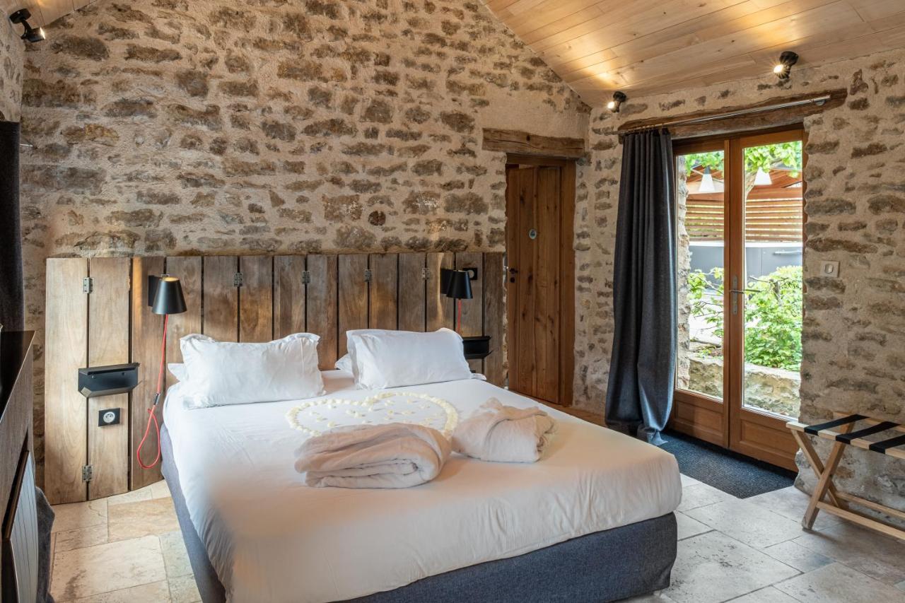 Le Domaine Des Pres Verts Suites & Chambres Avec Jacuzzi Privatif Jouey エクステリア 写真
