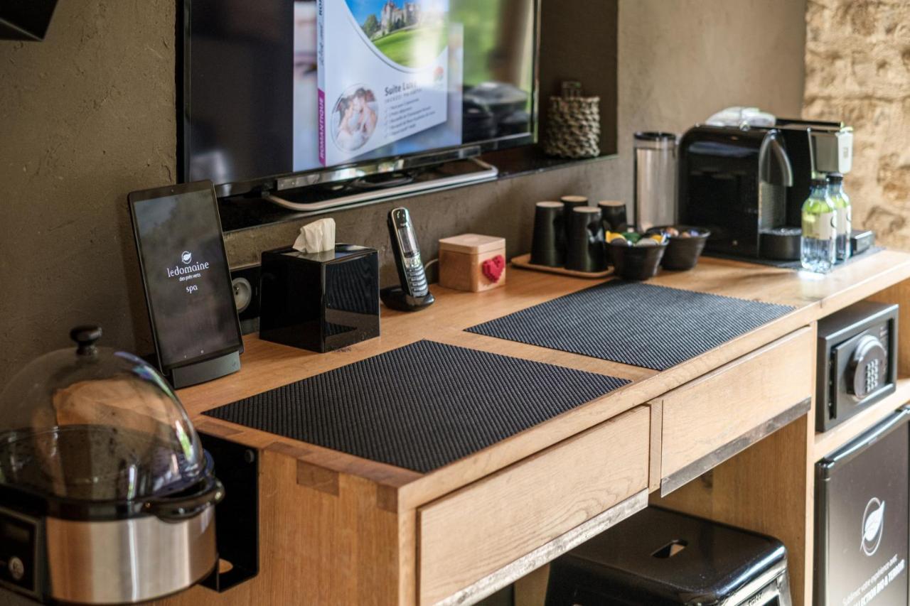 Le Domaine Des Pres Verts Suites & Chambres Avec Jacuzzi Privatif Jouey エクステリア 写真