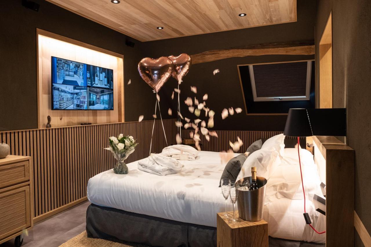 Le Domaine Des Pres Verts Suites & Chambres Avec Jacuzzi Privatif Jouey エクステリア 写真