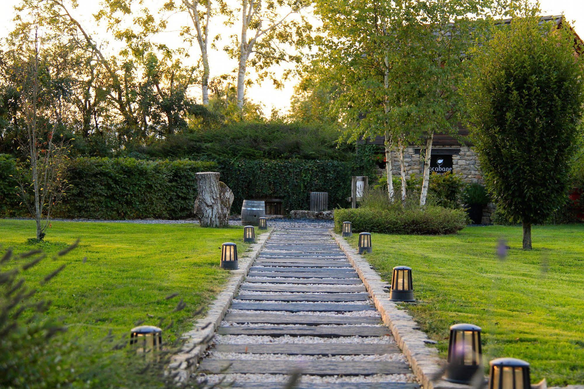 Le Domaine Des Pres Verts Suites & Chambres Avec Jacuzzi Privatif Jouey エクステリア 写真